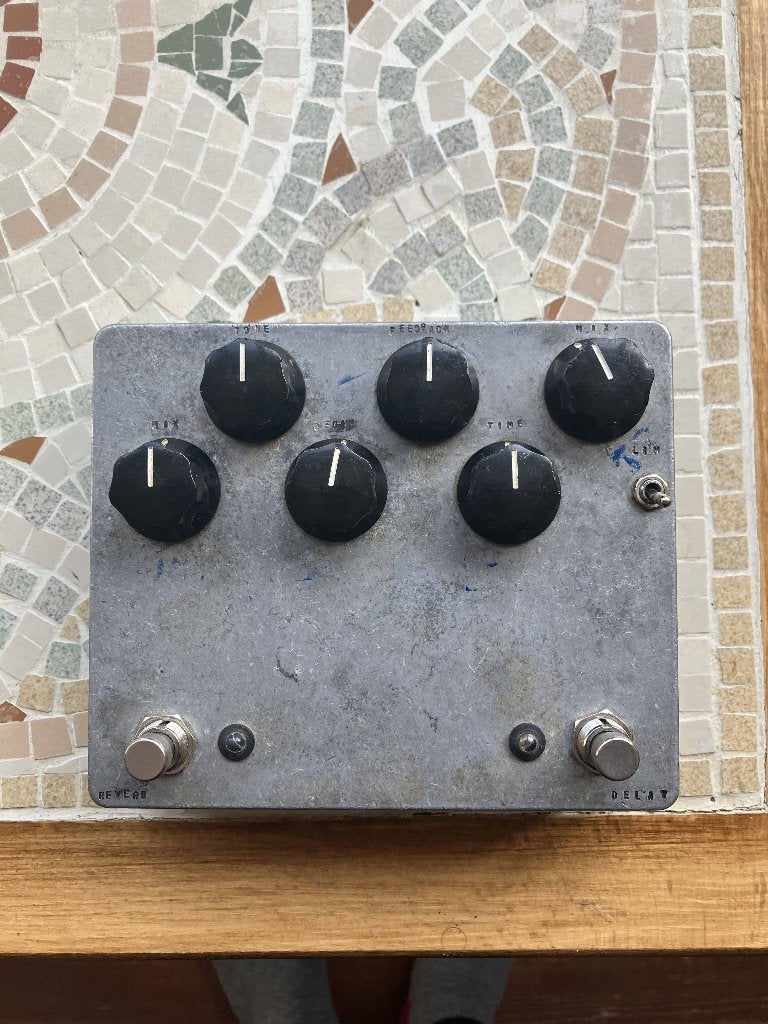 Handgemaakt reverb + delay pedaal, Muziek en Instrumenten, Ophalen, Delay of Echo