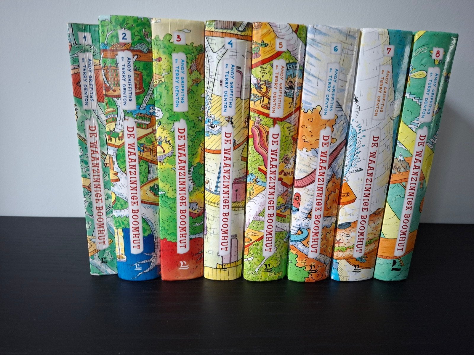 de waanzinnige boomhut. Boek 1 tem 8., Enlèvement