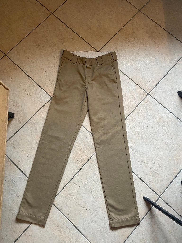 mooie broek Carharrt W26/L32 in perfecte nieuwstaat, Vêtements | Hommes, Pantalons, Enlèvement ou Envoi, Comme neuf, Taille 46 (S) ou plus petite