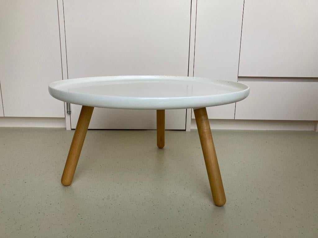 Ronde tafel Tablo L van Normann Copenhagen, dia 78 cm, Huis en Inrichting, Ophalen, Scandinavisch design, Gebruikt, Rond
