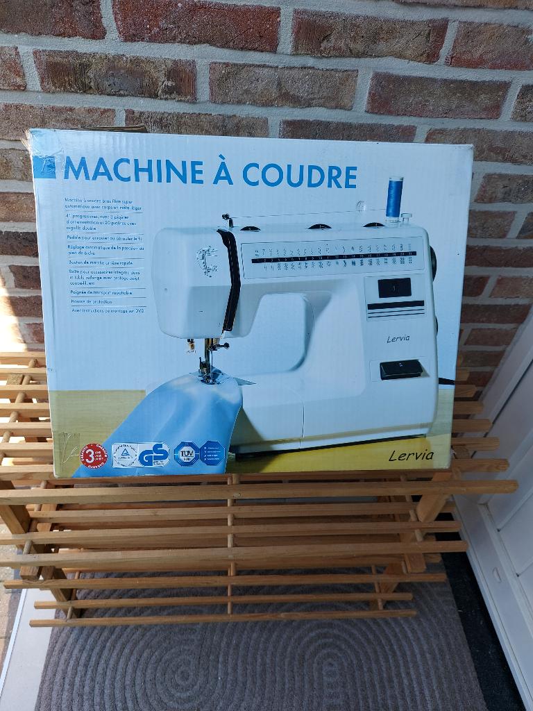MACHINE À COUDRE, Hobby & Loisirs créatifs, Machines à coudre & Accessoires, Enlèvement, Neuf, Machine à coudre, Autres marques