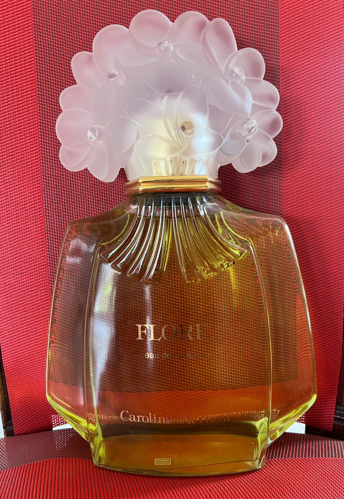 Factise, dummy fles Flore van Carolina Herrera, Enlèvement, Comme neuf, Plein