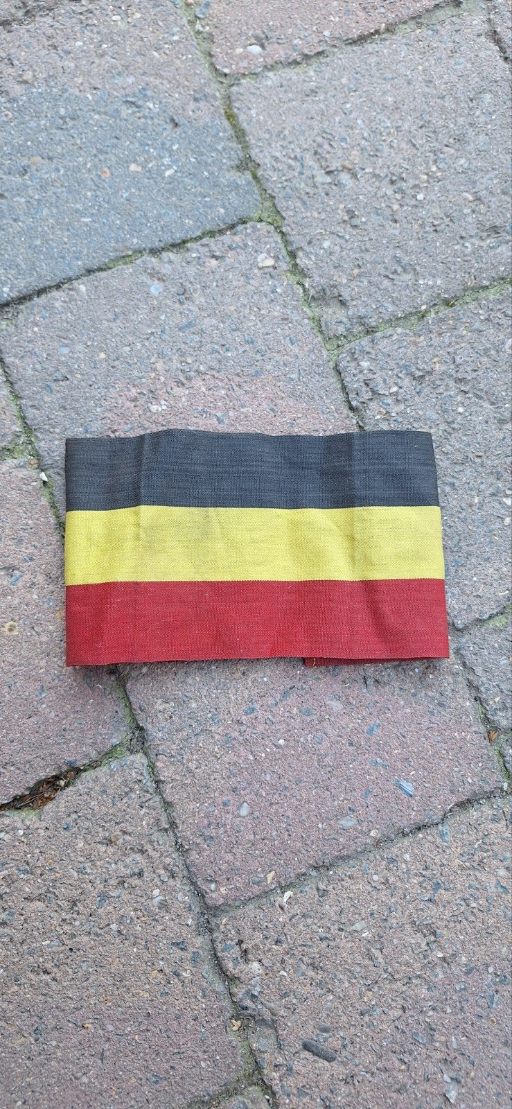 Brassard Belge, Enlèvement
