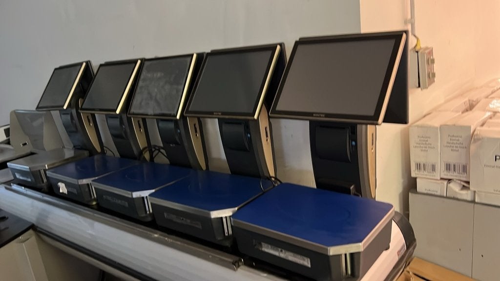 5 x Wintec touchscreen weegschaal 6/15 kg met printer (2021), Ophalen