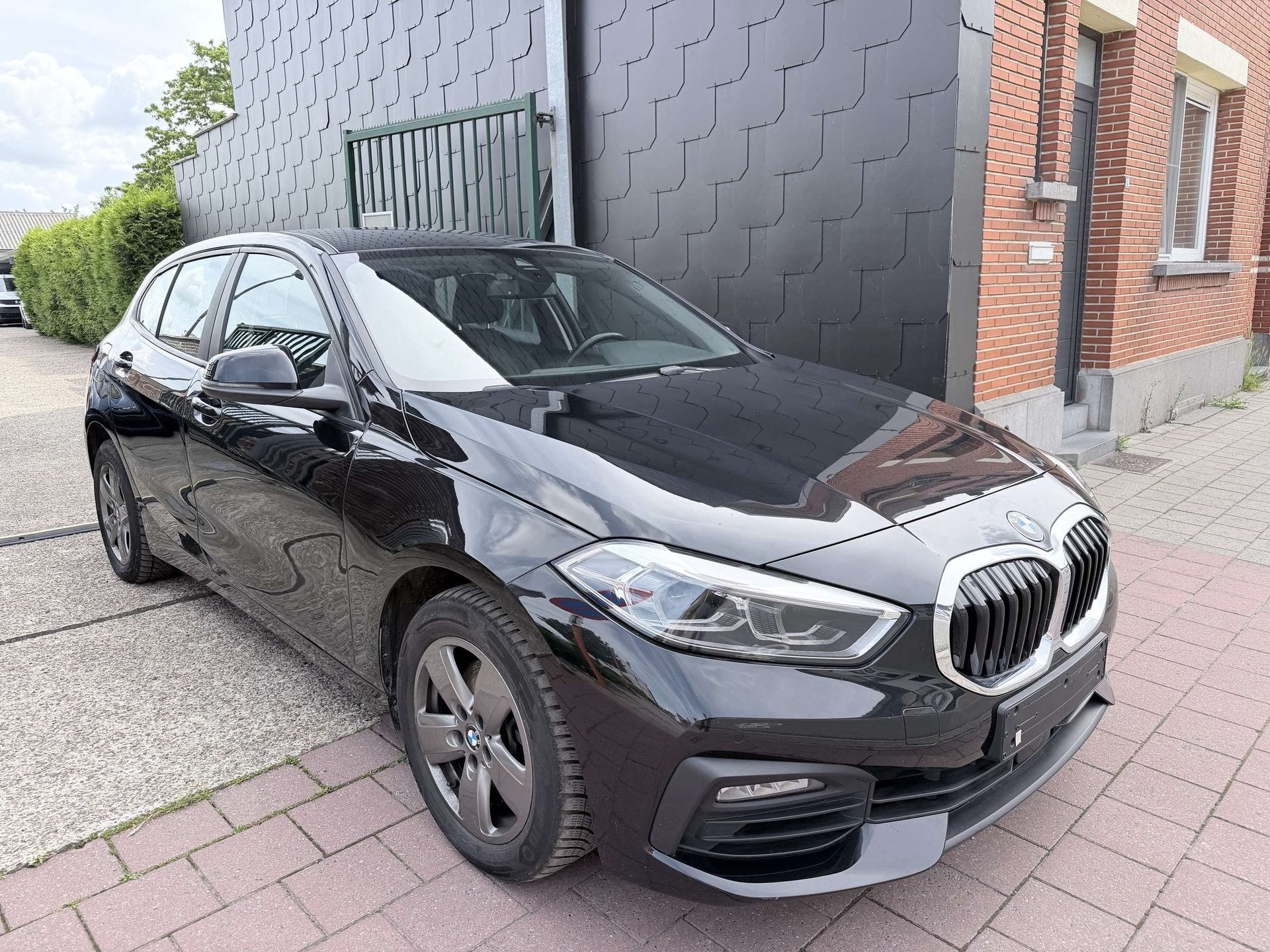 BMW 118 dA Edition Automaat | Apple CarPlay | Camera | Cruis, Achat, Entreprise, Entretenue par le concessionnaire, Noir