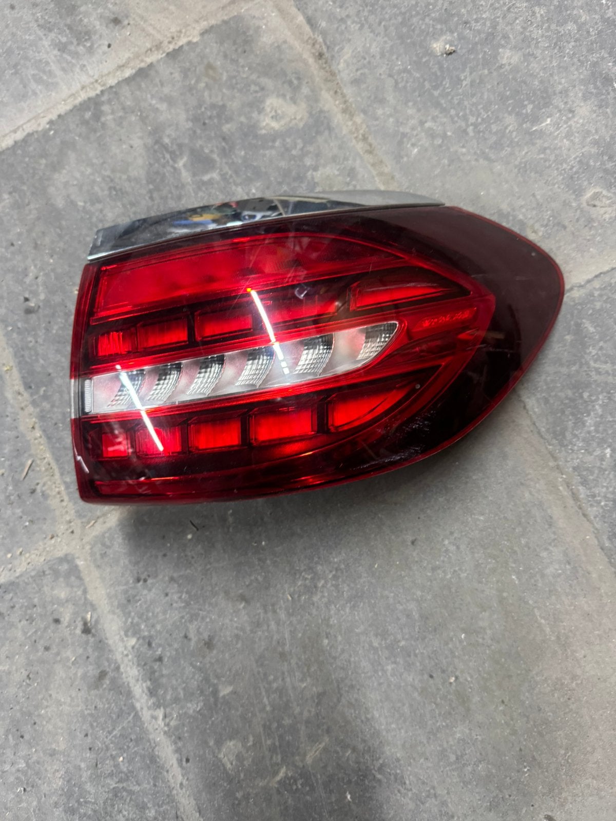 Feu arriere droit mercedes breack classe e, Autos : Pièces & Accessoires, Enlèvement ou Envoi