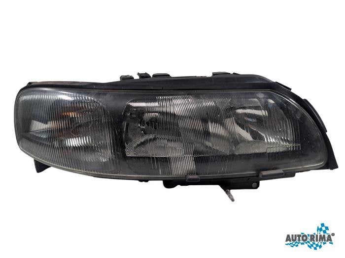 Koplamp rechts van een Volvo V70, Gebruikt, -, -, Ophalen of Verzenden