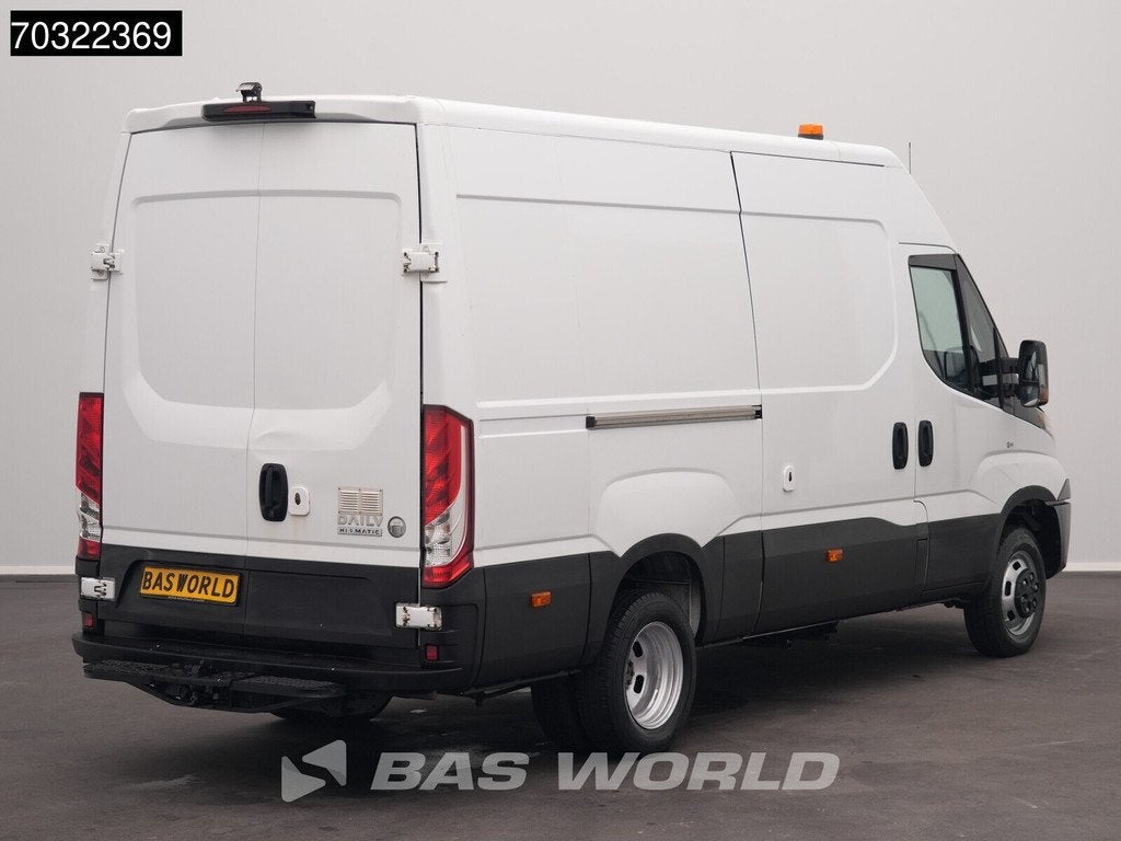 Iveco Daily 50C18 3.0L Automaat Dubbellucht L2H2 3,5t Trekha, Auto's, Automaat, Gebruikt, Euro 6, 4 cilinders