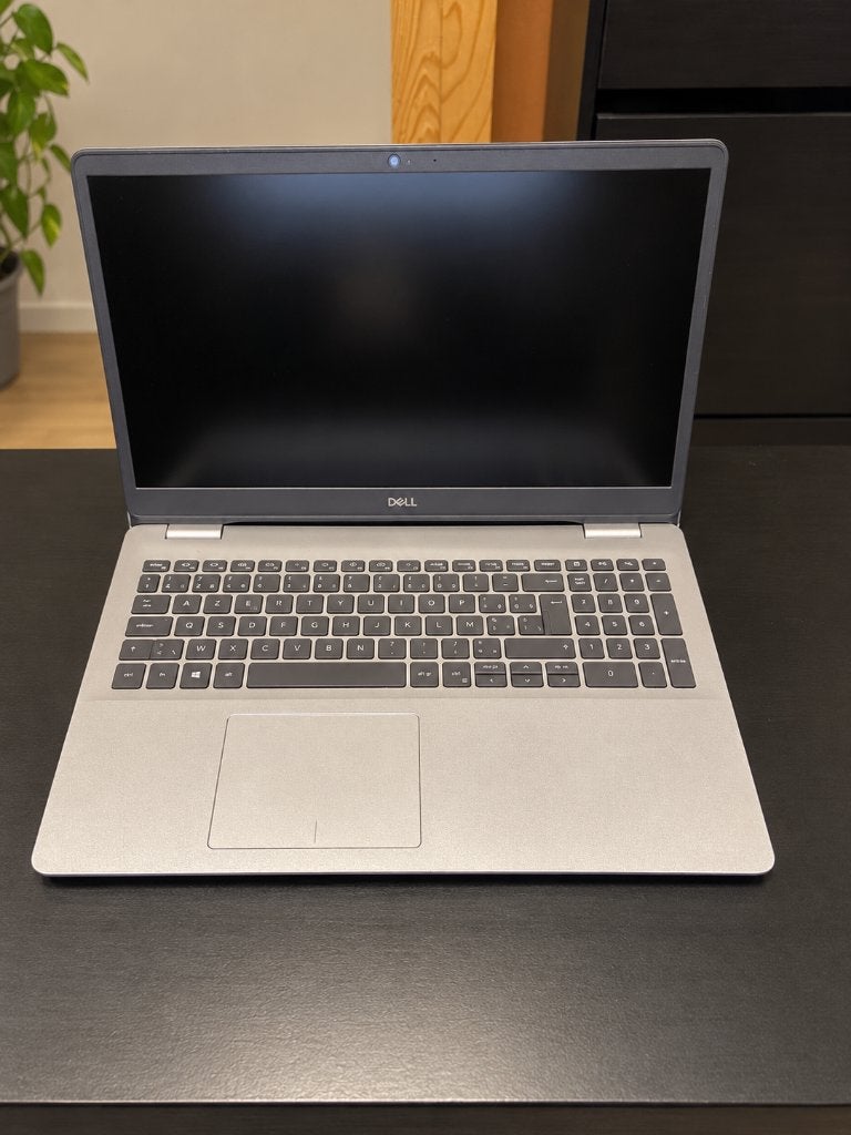 Dell Inspiron 15 5593, Informatique & Logiciels, 8 GB, Intel(R) Core i5, Dell, SSD