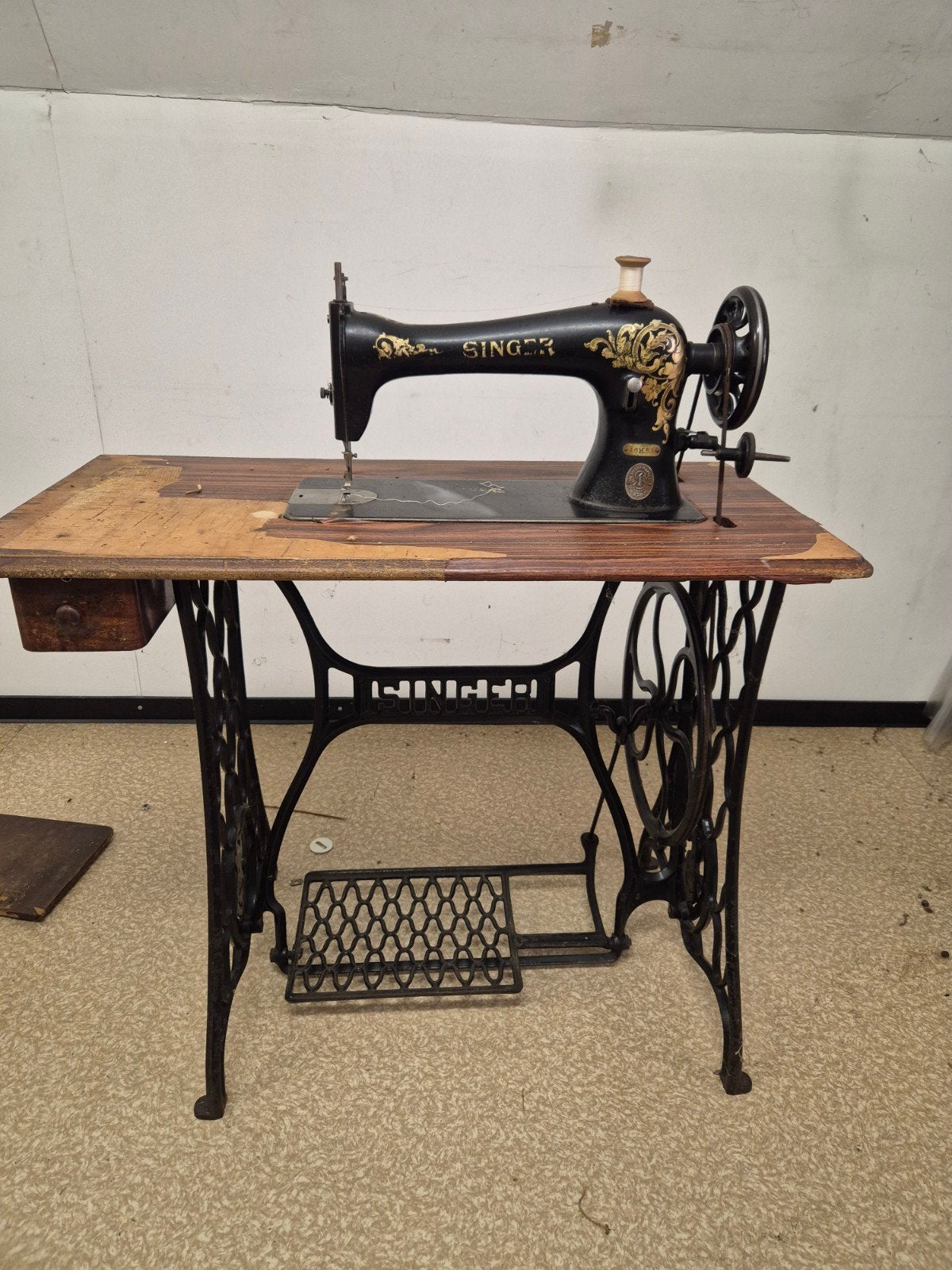 Singer tafel naaimachine, Enlèvement