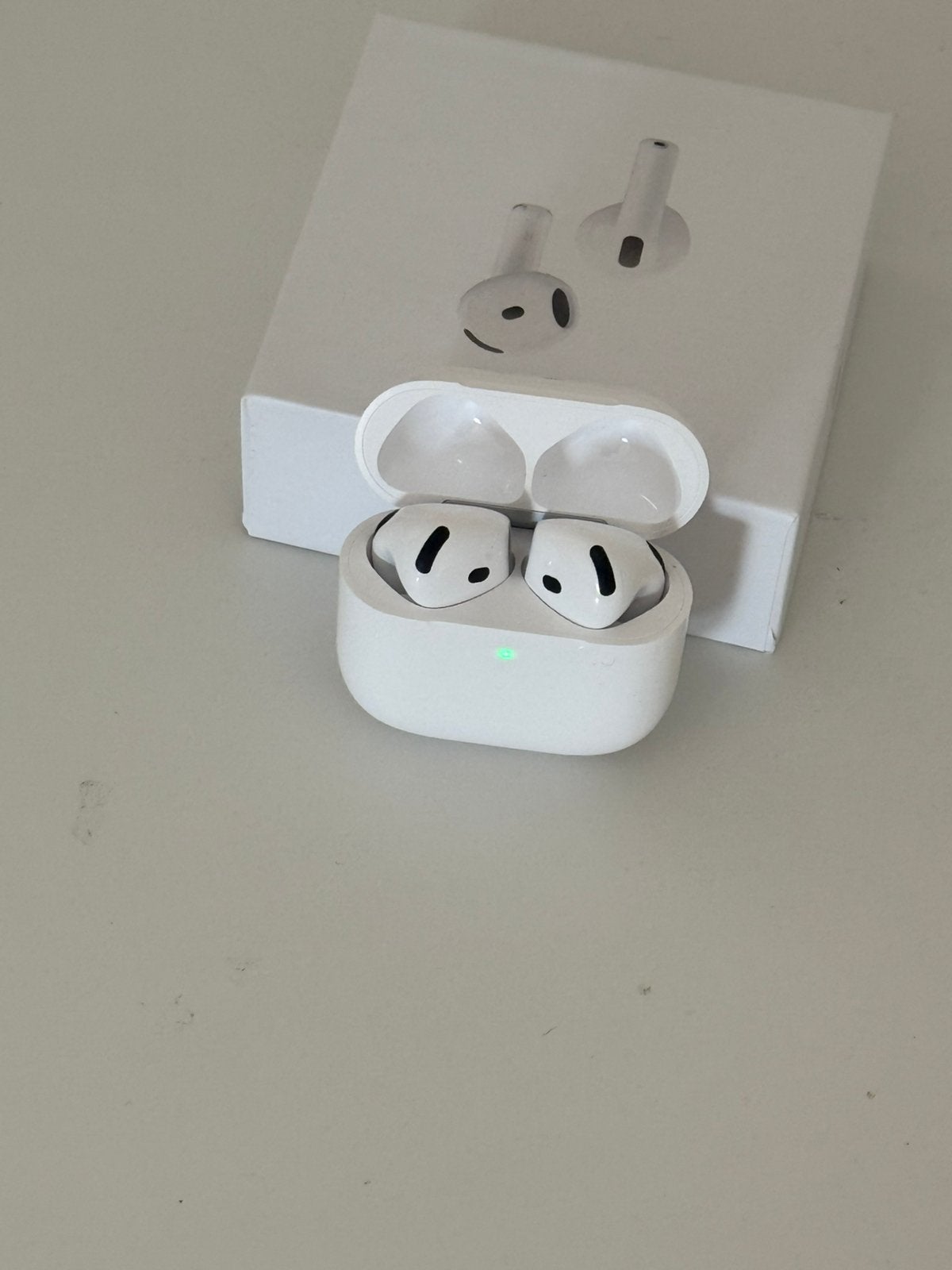 Airpods 4 (ANC), Ophalen of Verzenden, Zo goed als nieuw