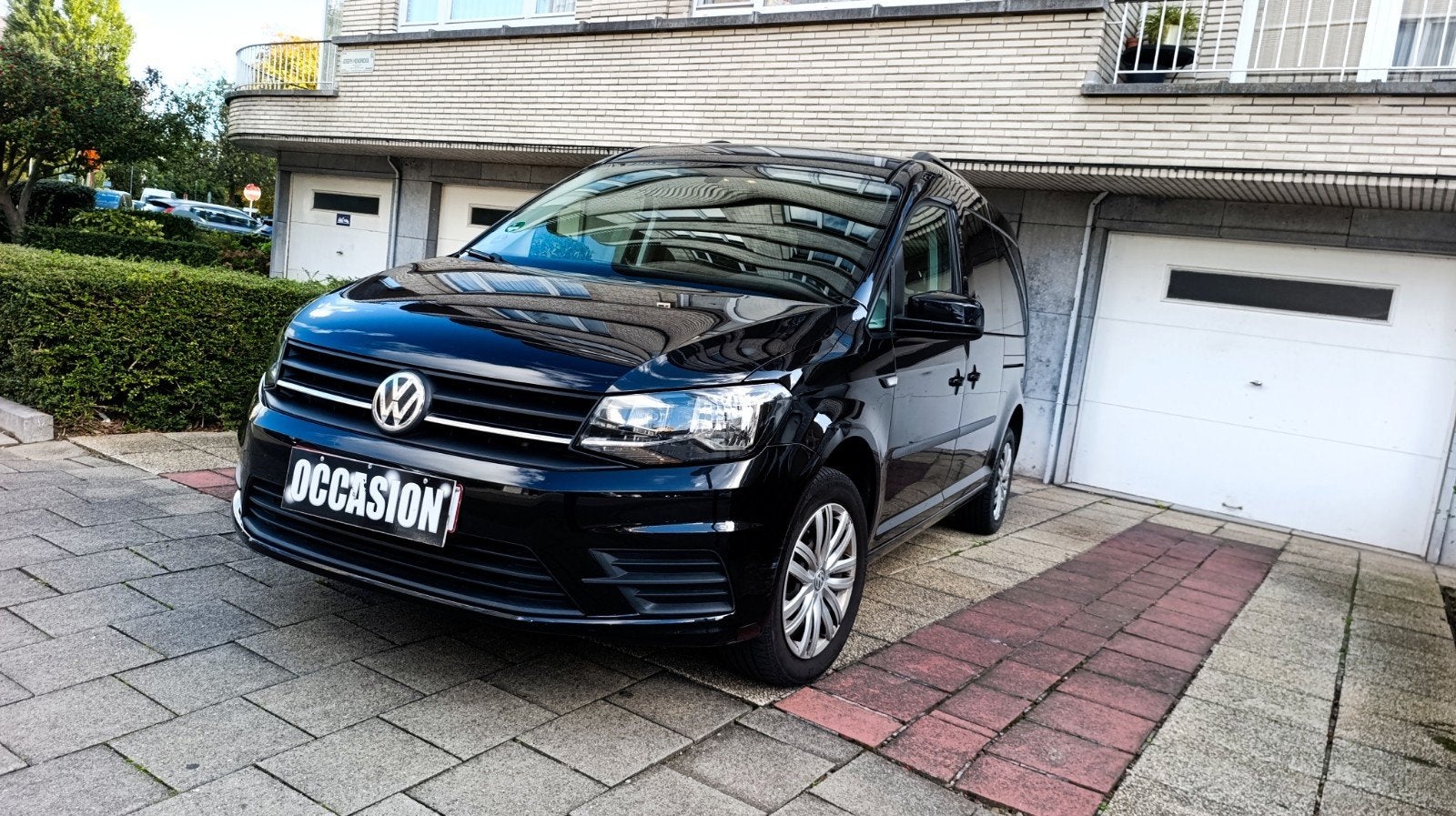 Volkswagen Caddy MAX 1.4 Essence 7places 168000km CTOKCARPAS, Auto's, Voorwielaandrijving, Dealer onderhouden, Euro 6, 4 cilinders