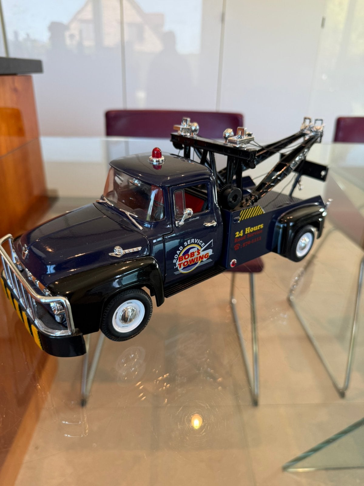 Ford F-100 Pick-Up Tow Truck de 1956 1:18 sans boîte, Enlèvement ou Envoi, Comme neuf, Voiture, Welly