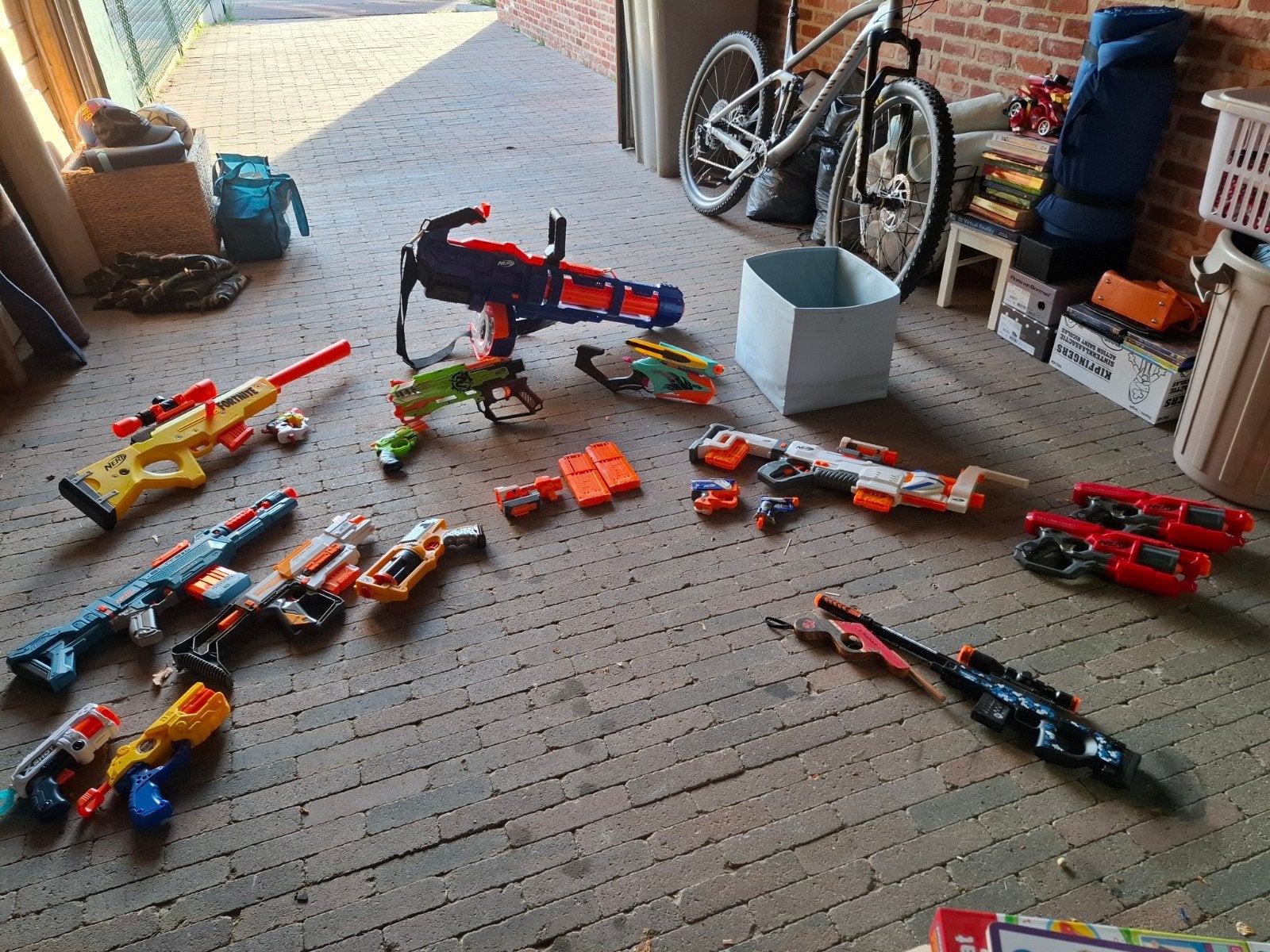 Hele partij nerf geweren, Ophalen