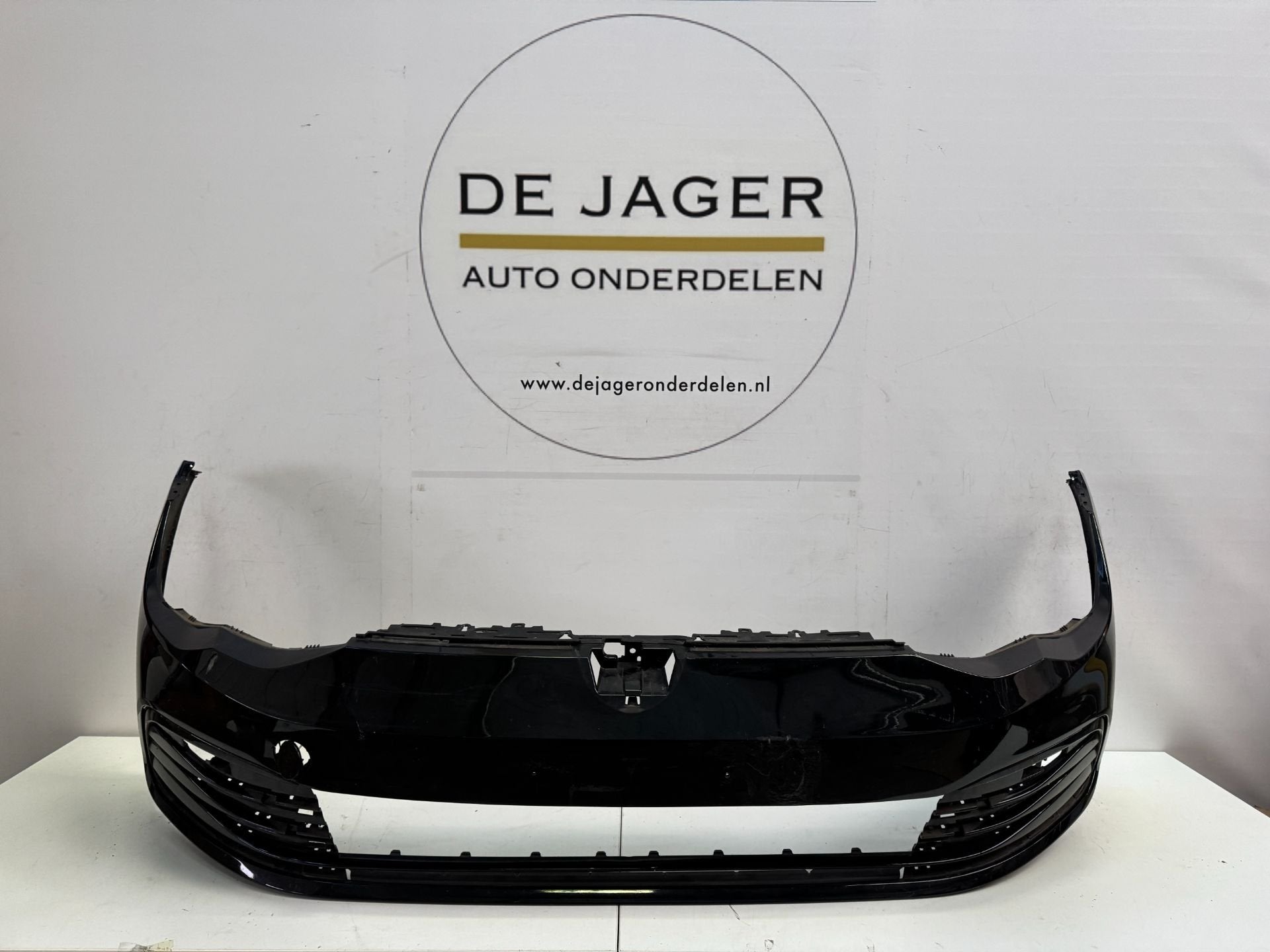 VW Golf 8 VIII PARE-CHOC AVANT PARE-CHOC 6xPDC 5H6807221J, Pare-chocs, Volkswagen, Volkswagen AG, Vw@volkswagen.de
