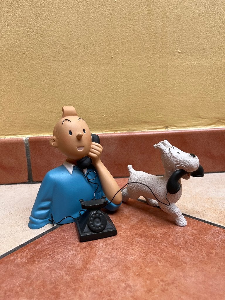 Figurine Tintin et Milou « Téléphone », Verzamelen, Stripfiguren, Ophalen, Kuifje, Zo goed als nieuw, Beeldje of Figuurtje