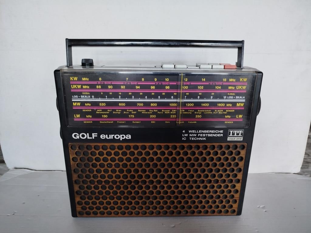 Radio à transistors vintage ITT Schaub Lorenz, Enlèvement ou Envoi, Transistor