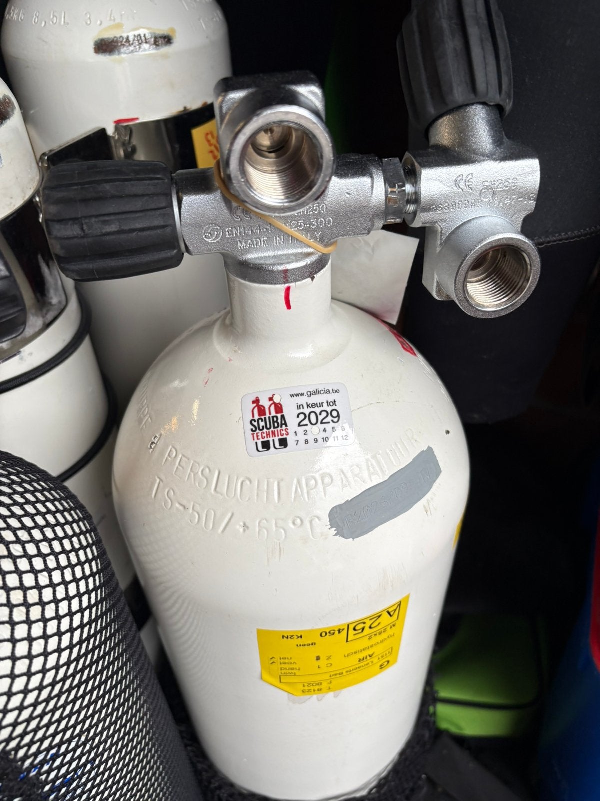 Duikfles 10l 300bar dubbele kraan, Ophalen, Duikfles
