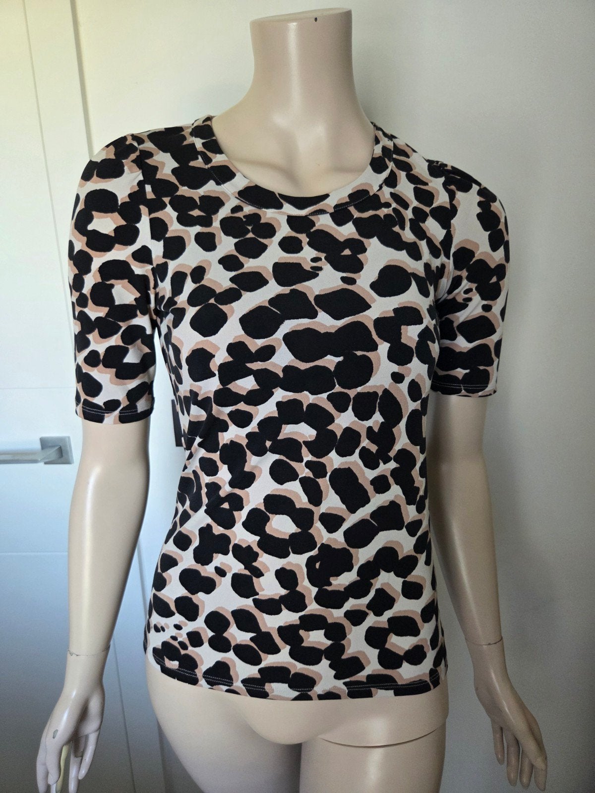 T-shirt Essentiel maat 1, Kleding | Dames, Topjes, Ophalen of Verzenden
