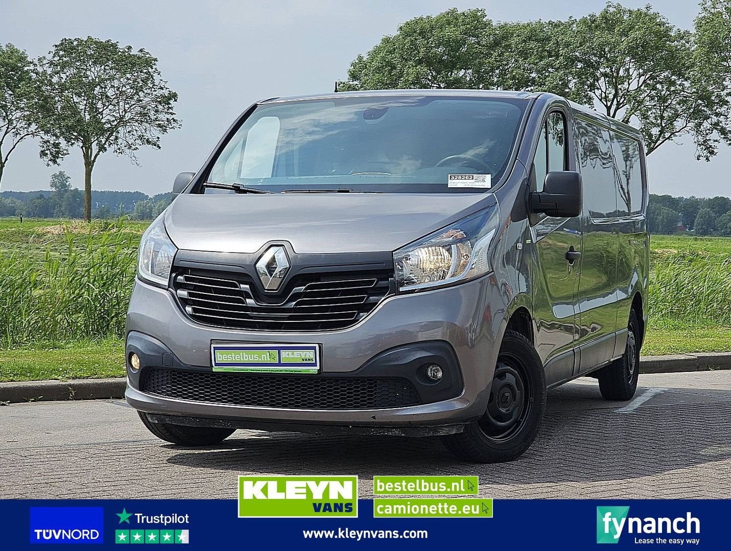 Renault TRAFIC 1.6 DCI L2 Navi NAP Euro6, Renault, Zwart, Bedrijf, Te koop