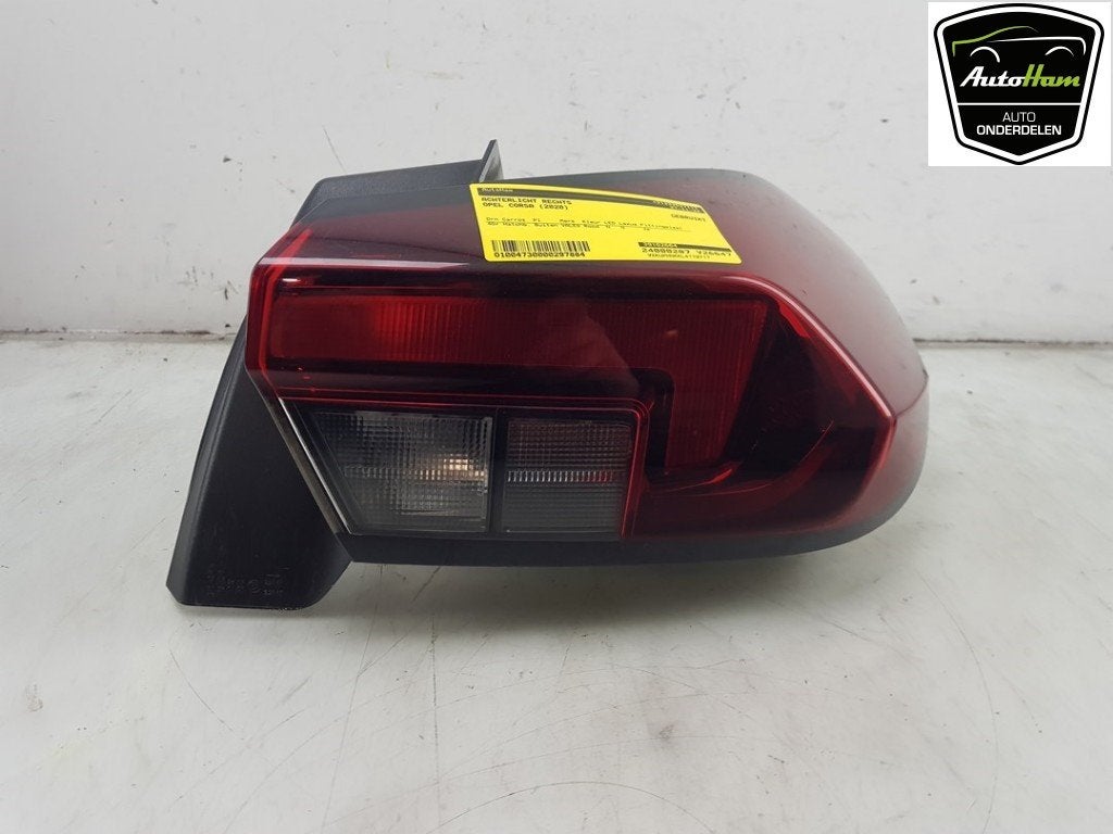 FEU ARRIÈRE DROIT Opel Corsa F (UB / UH / UP) (01-2019/-), Utilisé, Opel