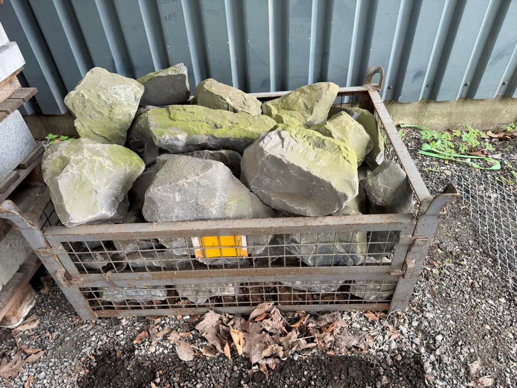 Breuksteen rotsen, Ophalen