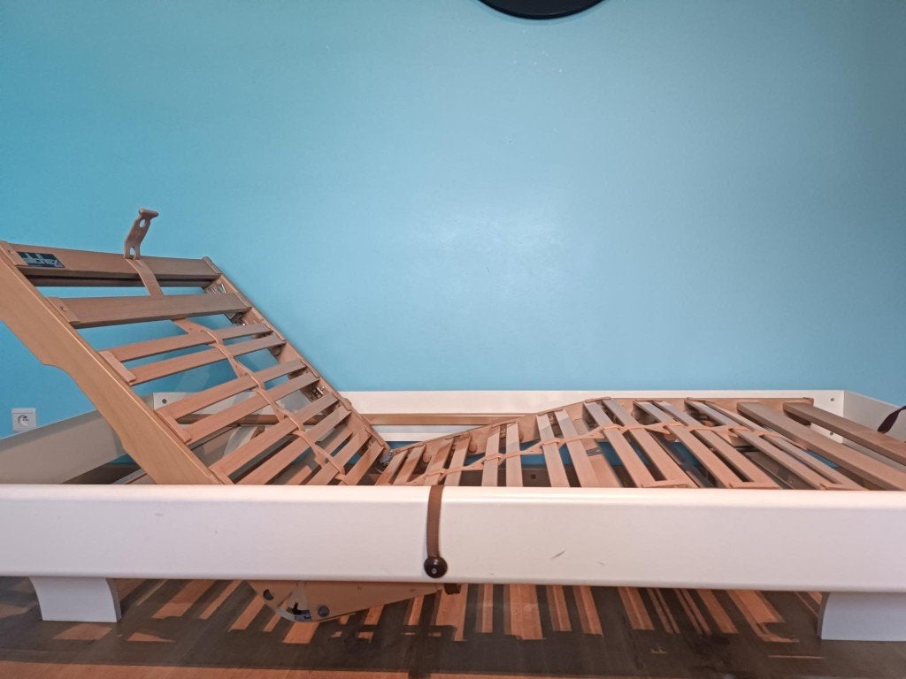Lit avec sommier Lattoflex, Maison & Meubles, 90 cm, Une personne, Enlèvement, Utilisé