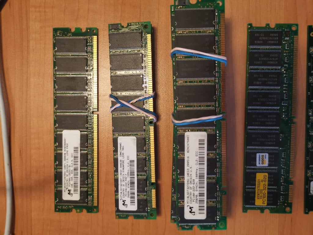 Diverse geheugen latjes Prijs vanaf 5€/stuk, Computers en Software, 1 GB of minder, Ophalen of Verzenden, Zo goed als nieuw, Desktop