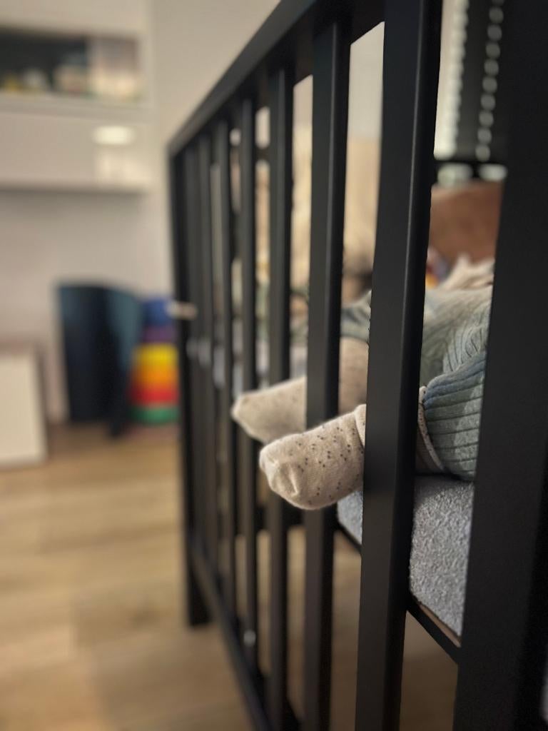 TWF Timo Babypark (zwart hout) - reeds gedemonteerd, Ophalen, Gebruikt, Vierkant