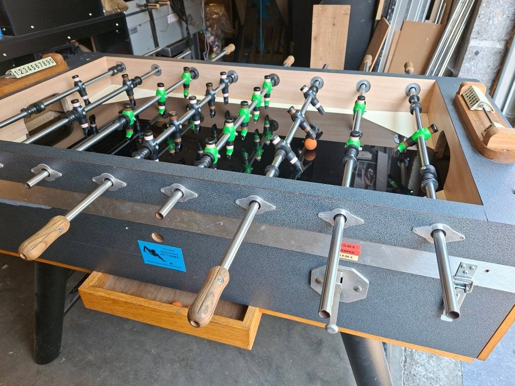 Deze voetbaltafel voor 800 euro.., Ophalen, Gebruikt, Overige typen