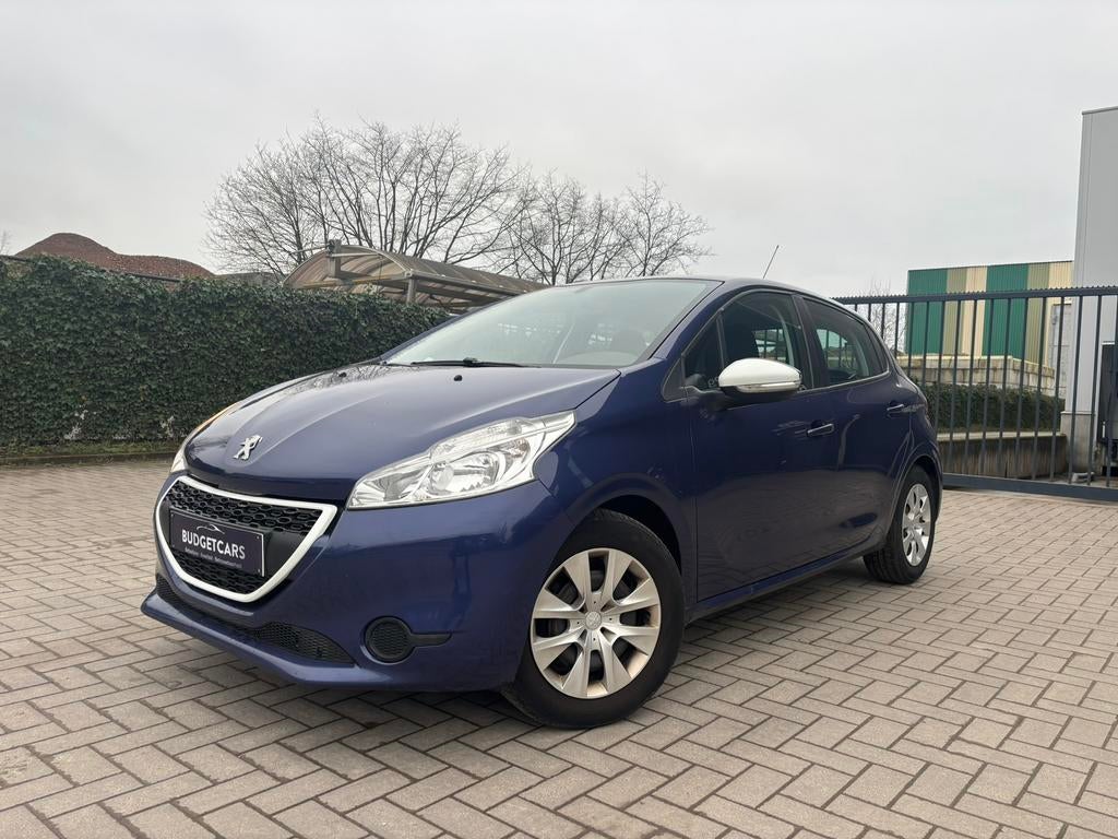 Peugeot 208 1.0iBenzine/2015/112.000Km!/Rijklaar!!! 3.950€, Auto's, Euro 5, Stof, Blauw, Handgeschakeld