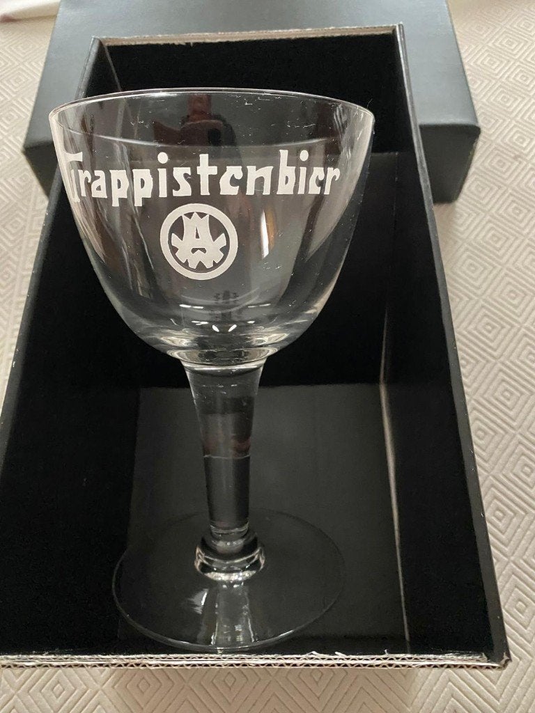 Oude glazen Trappistenbier Westmalle. Witte letters !, Verzamelen, Ophalen, Zo goed als nieuw, Glas of Glazen, Overige merken