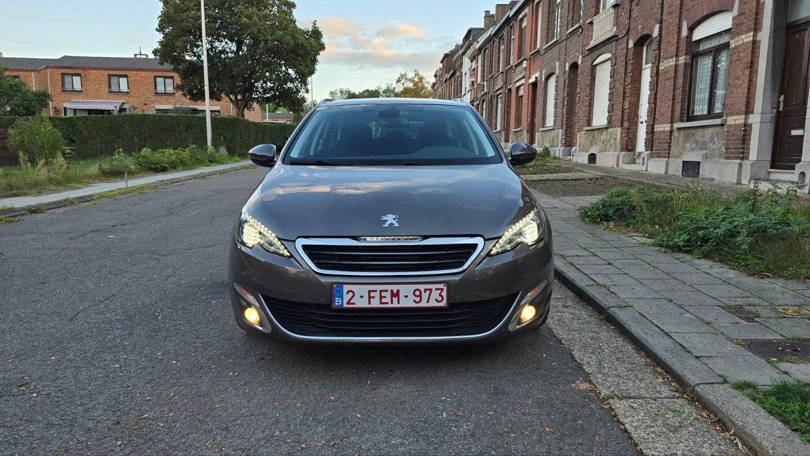 Peugeot 308 SW, 139000 km 1.6 HDI 115CH, EURO 6B, GPS, LED., Autos, Achat, Ordinateur de bord, Euro 6, Boîte manuelle