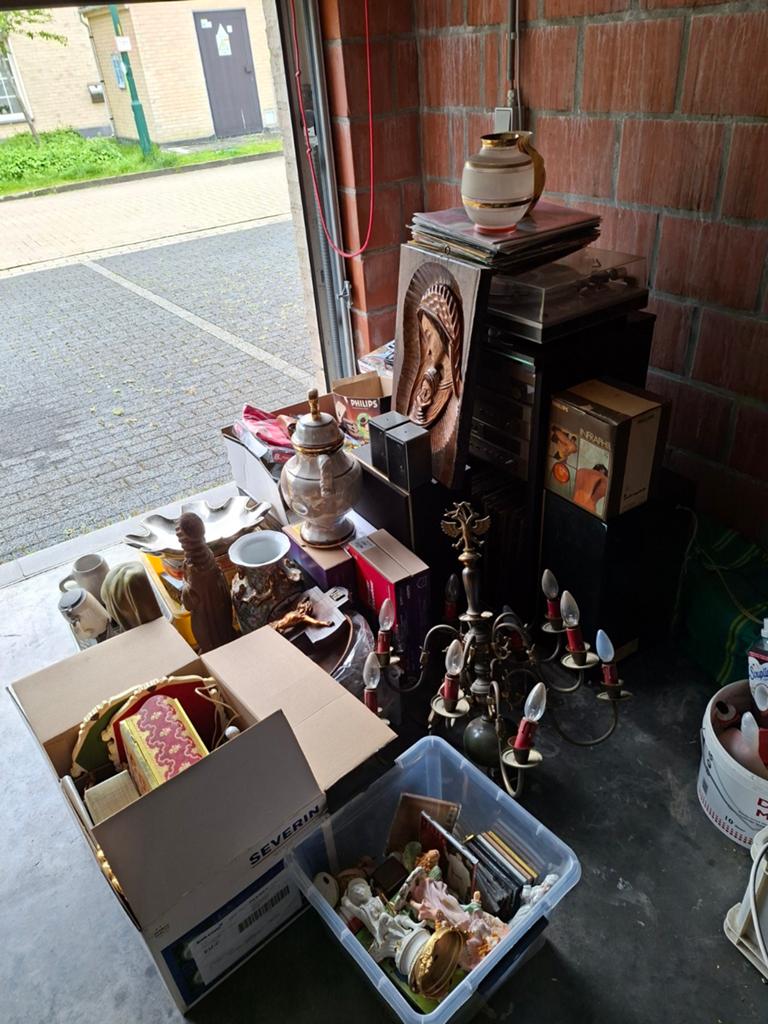 Lot  voor rommelmarkt, Enlèvement