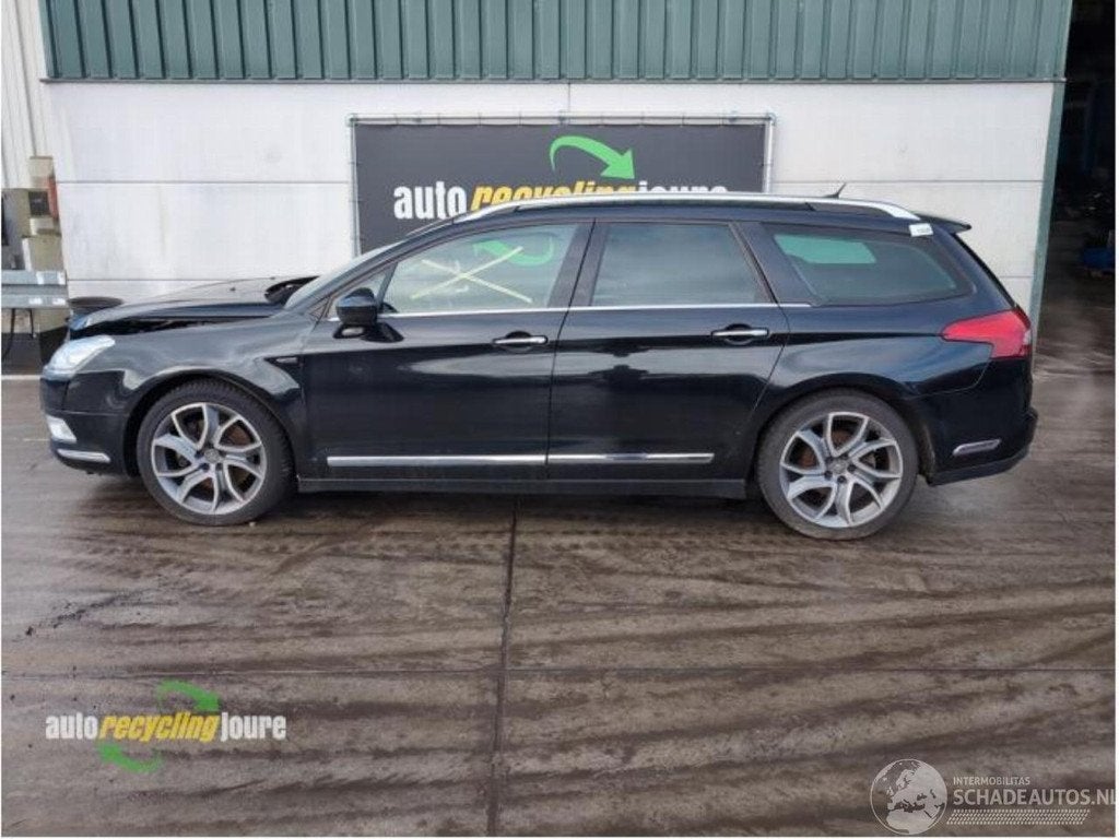 Citroën C5 C5 III Tourer (RW) Combi, 2008 / 2017 2.0 BlueHD, Stellantis N.V., Webaccessibility@stellantis.com, Taurusavenue 1 ,2132 LS, Hoofddorp, Nederland
