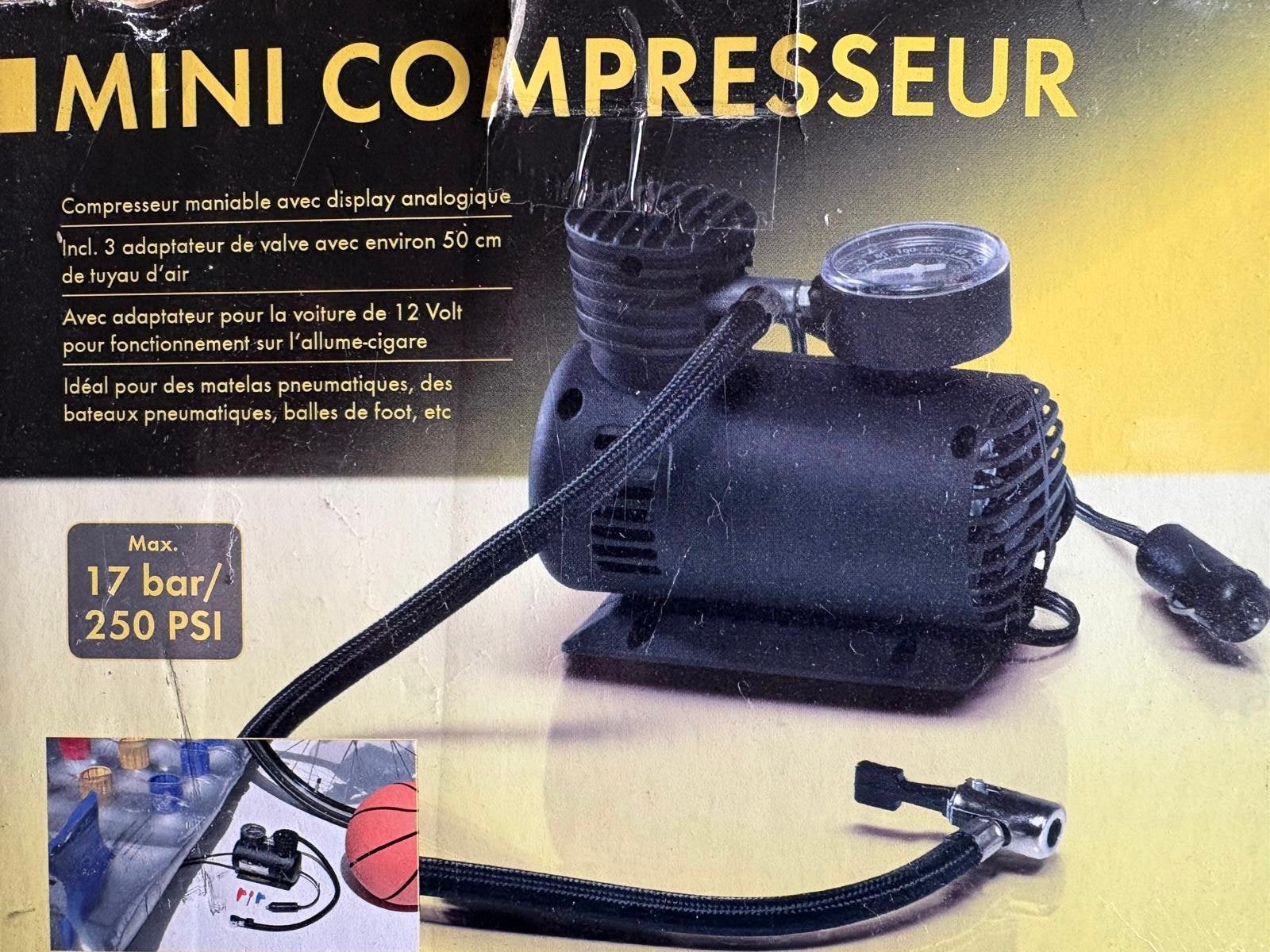 Mini compresseur maniable avec adaptateur pour la voiture, Bricolage & Construction, Compresseurs, Enlèvement, Comme neuf, 10 bars ou plus