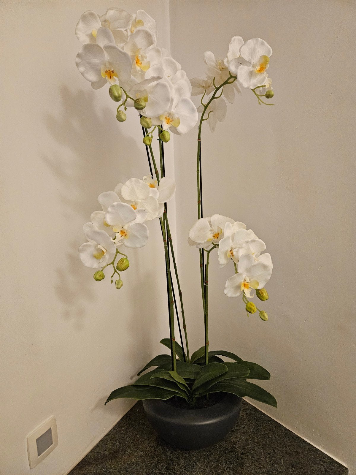 Orchidée artificielle de 110cm, Maison & Meubles, Blanc, Plante artificielle, Enlèvement, Utilisé