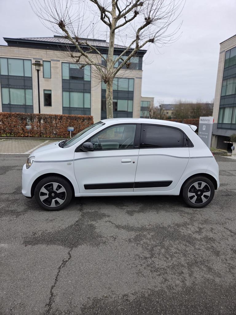Renault Twingo 1.0 Benzine, Entretenue par le concessionnaire, 5 portes, Blanc, Essence