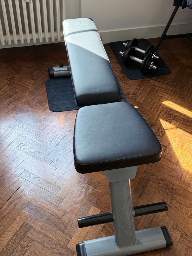 Body Solid fitness bench - in very good condition, Sport en Fitness, Fitnessapparatuur, Zo goed als nieuw, Overige typen, Armen
