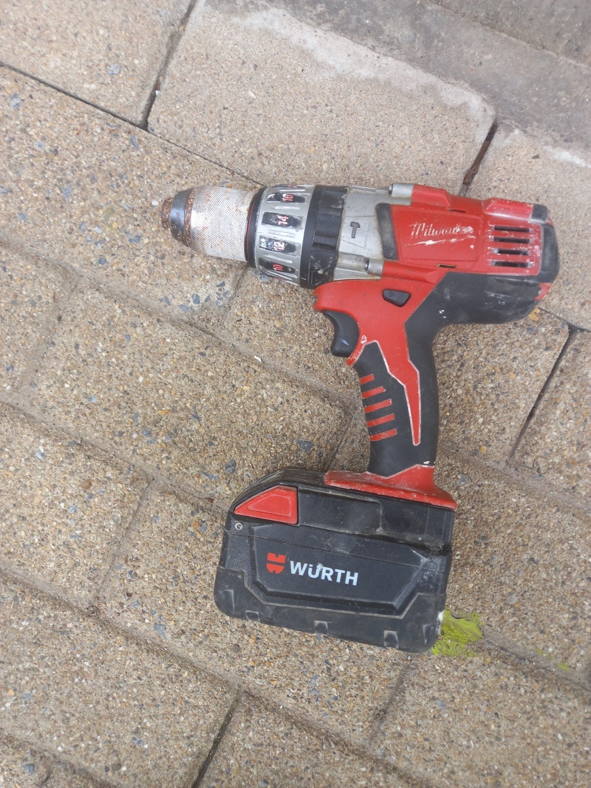 Milwaukee vizier zonder oplader, Ophalen