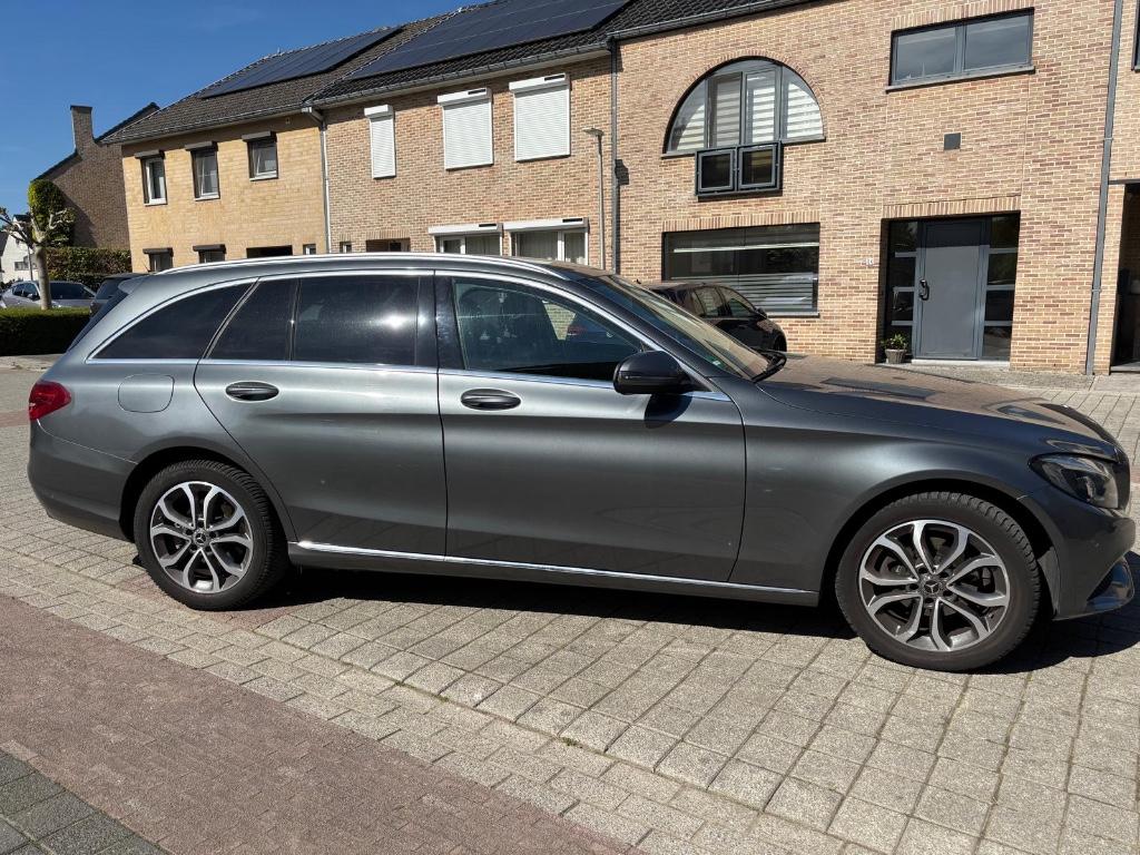 Mercedes-Benz C180d Estate - Euro 6b 150000 km - Full Option, Auto's, Mercedes-Benz, 4 cilinders, 5 deurs, Particulier, 1600 kg