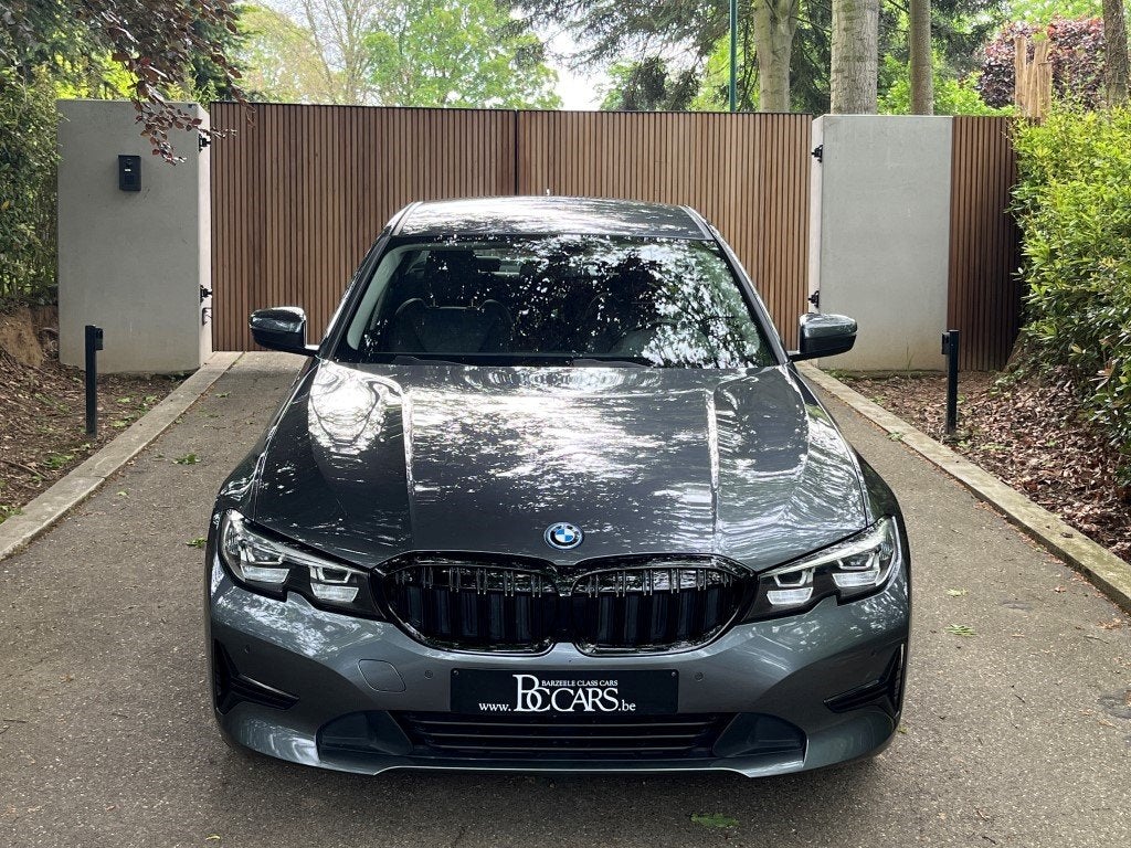 BMW 330 Led-Cockpit Pro-Navigatie-Leer-Carplay-Cam-19", Auto's, BMW, Automaat, Achterwielaandrijving, 4 cilinders, Leder