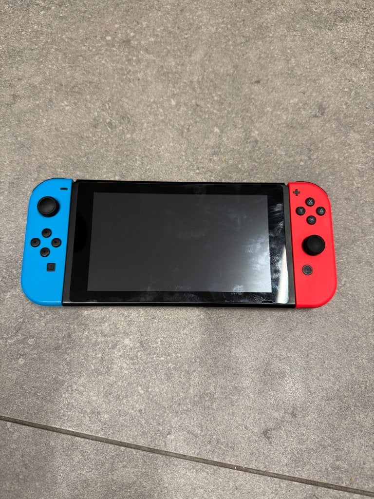 Nintendo SWITCH, Enlèvement, Utilisé