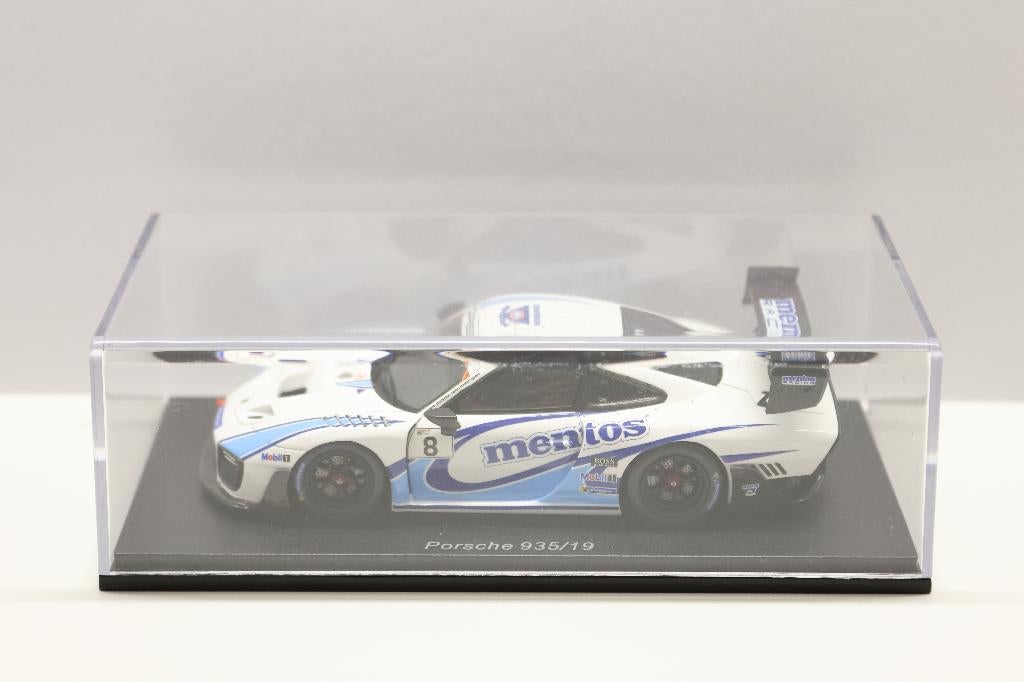 Porsche 935/19 Spark « livrée Mentos » 1/43, Enlèvement ou Envoi, Comme neuf, Voiture