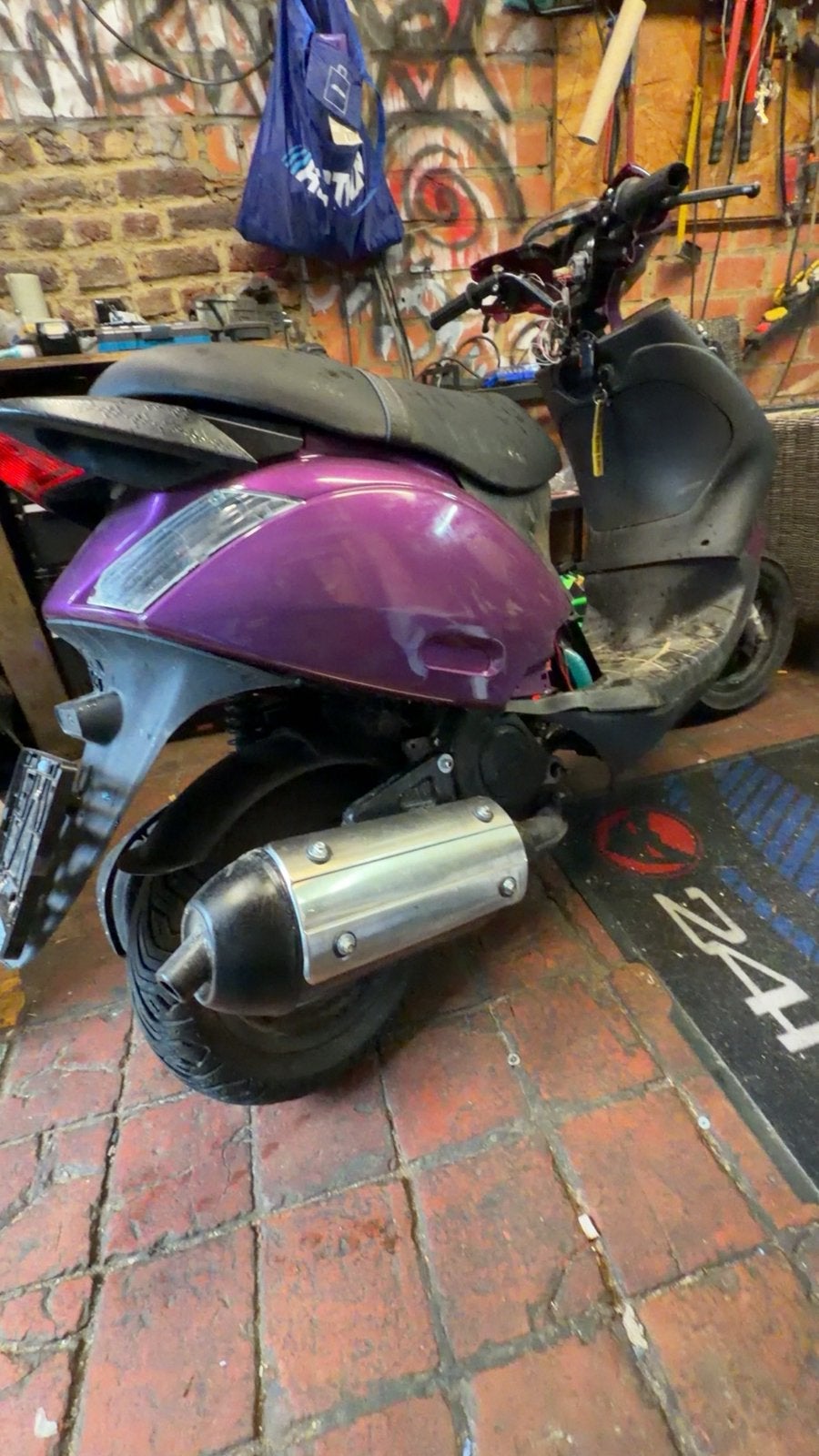 lc 172 hexa blok tekoop, Vélos & Vélomoteurs, Enlèvement ou Envoi, Comme neuf, Bloc, Aprilia