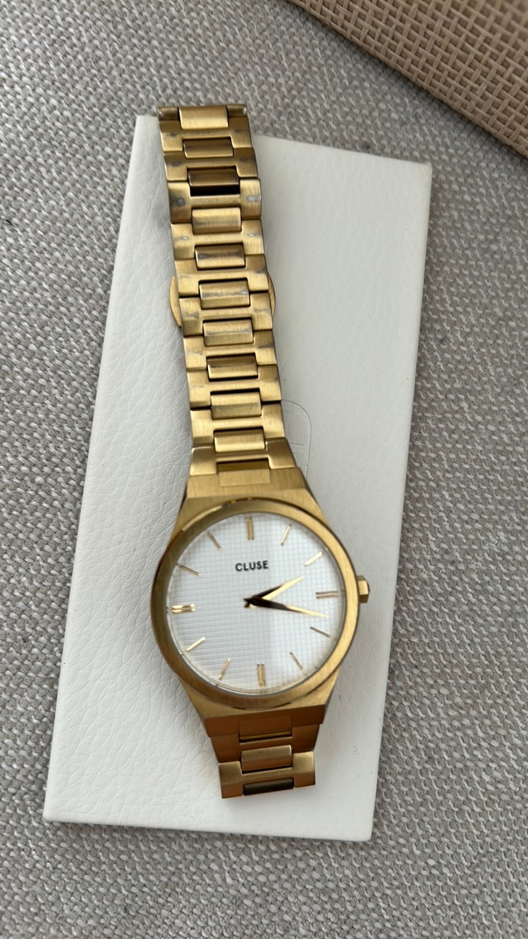 Montre Cluse, Bijoux, Sacs & Beauté, Enlèvement, Utilisé
