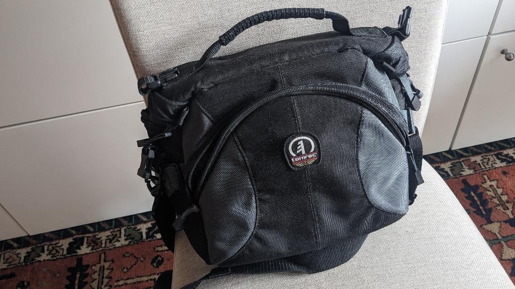 Sac photo Tamrac Velocity – – 25€, TV, Hi-fi & Vidéo, Photo | Sacs pour appareil, Enlèvement, Utilisé, Sac à bandoulière, Autres marques