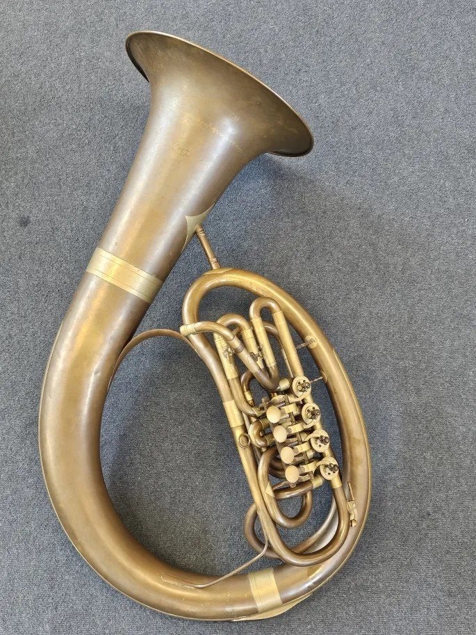 Amati Kraslice F Helicon Tuba, Muziek en Instrumenten, Ophalen, Gebruikt, Koperblazer