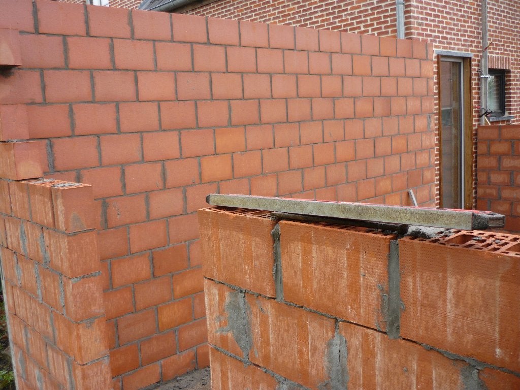 MAÇON, Enlèvement, Utilisé