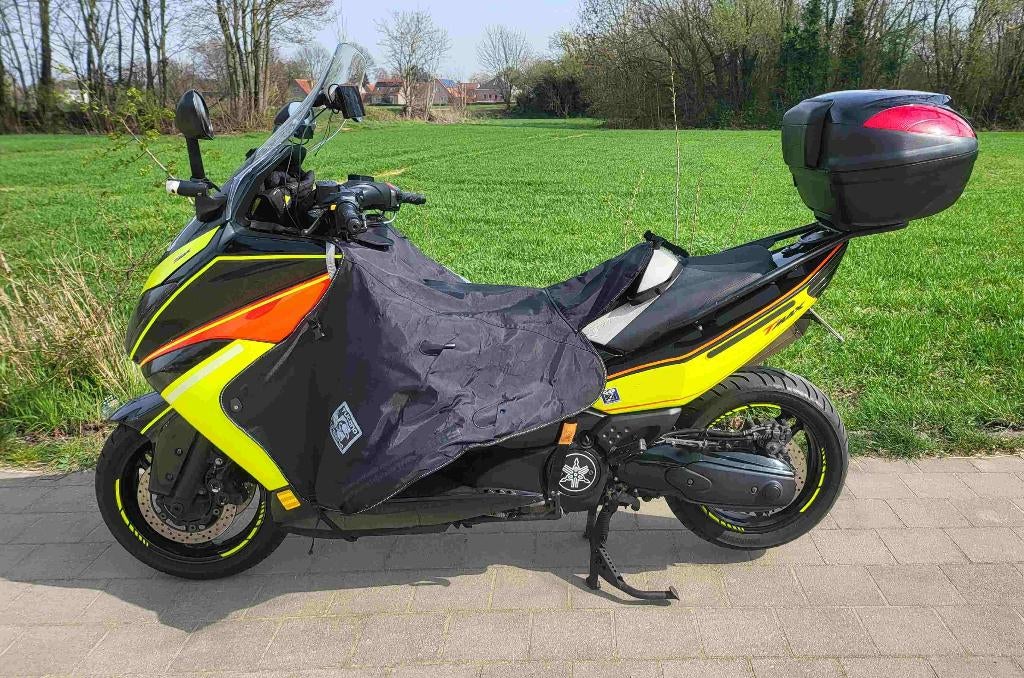 Yamaha TMax 500cc, Particulier, Sportuitlaat, 2 cilinders, Scooter